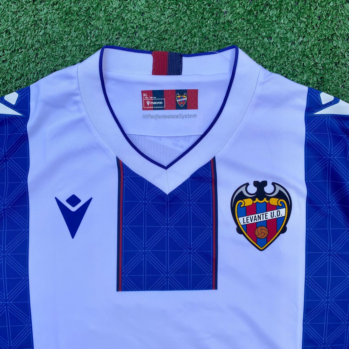 Maillot Levante Extérieur 2023/24